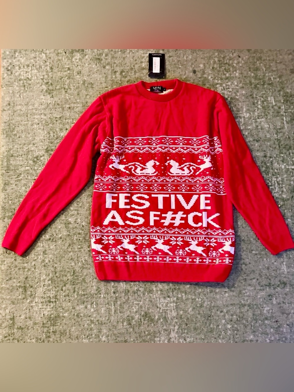 NWT Holiday Sweater W/Seasonal Statement Red w/White BOOHOO MAN Brand. UNISEX